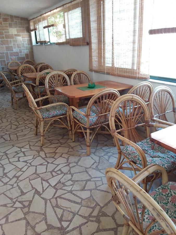 Guesthouse Tamara Ловиште Экстерьер фото